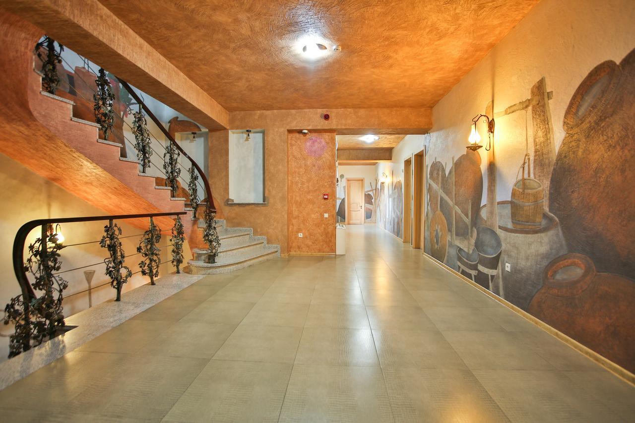 Hotel Wine Palace Tbilisi Esterno foto